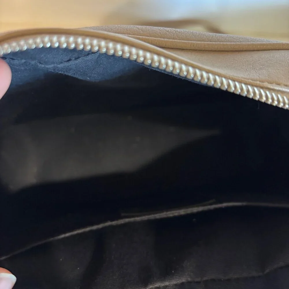 Saint Laurent Lou Camera Bag tan - Picture 7 of 7